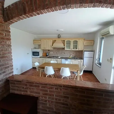 Vipolze Family Apartamento *